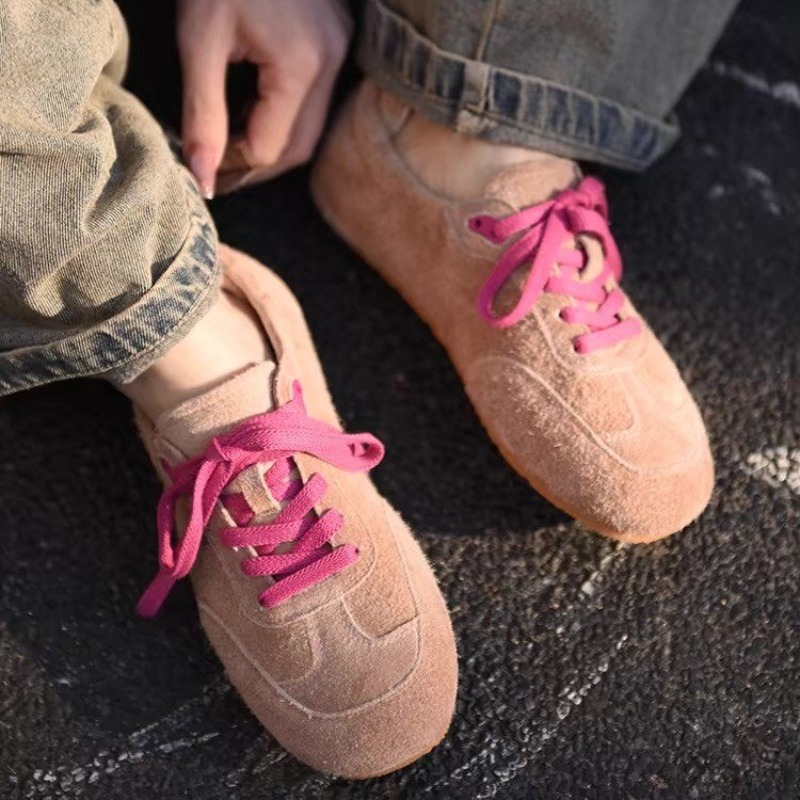 Zapatillas planas para Mujer,  - Women'S Fashion Trends Autumn 2025 reseña y precio