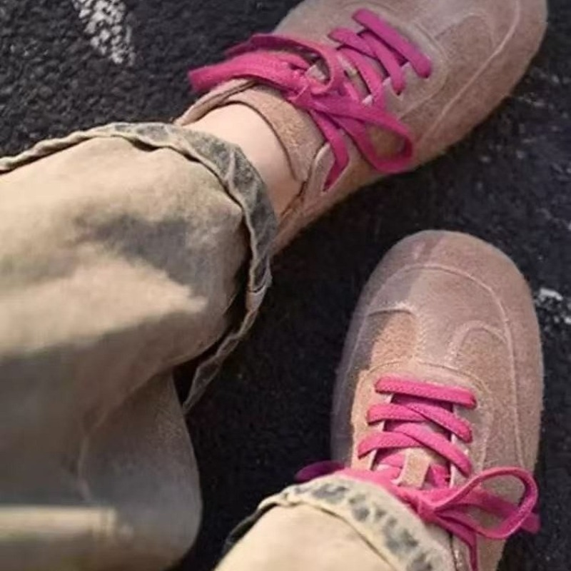 Zapatillas planas para Mujer,  - Women'S Fashion Trends Autumn 2025 reseña y precio