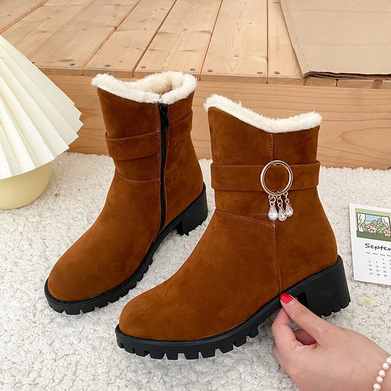 Botas de nieve para mujer con  - Women'S Fashion Trends Autumn 2025 reseña y precio